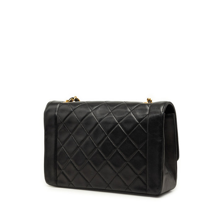 Chanel Diana à rabat Moyen Cuir d'agneau Noir