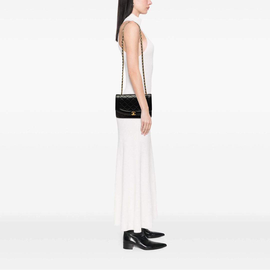 Chanel Diana à rabat Moyen Cuir d'agneau Noir