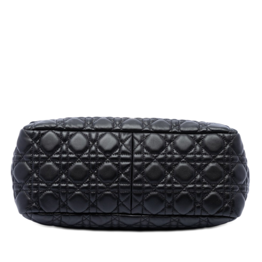 Cannage New Lock Sac Cuir d'agneau Noir