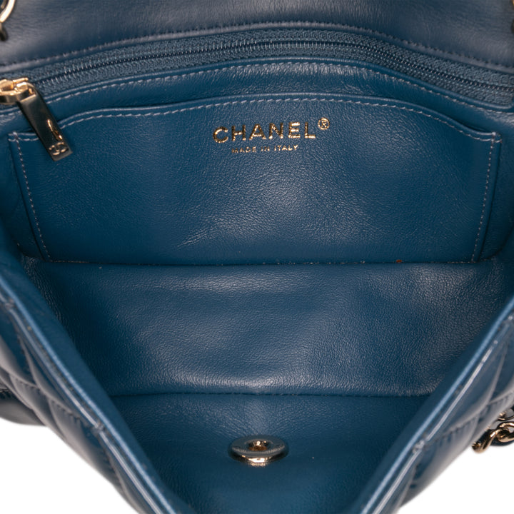 Chanel Mini Rectangular Classic Cuir verni Simple rabat Bleu
