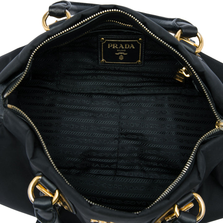 Prada Sac à main Souple Veau à finitions Tessuto Noir – vue 4 – GABY PARIS