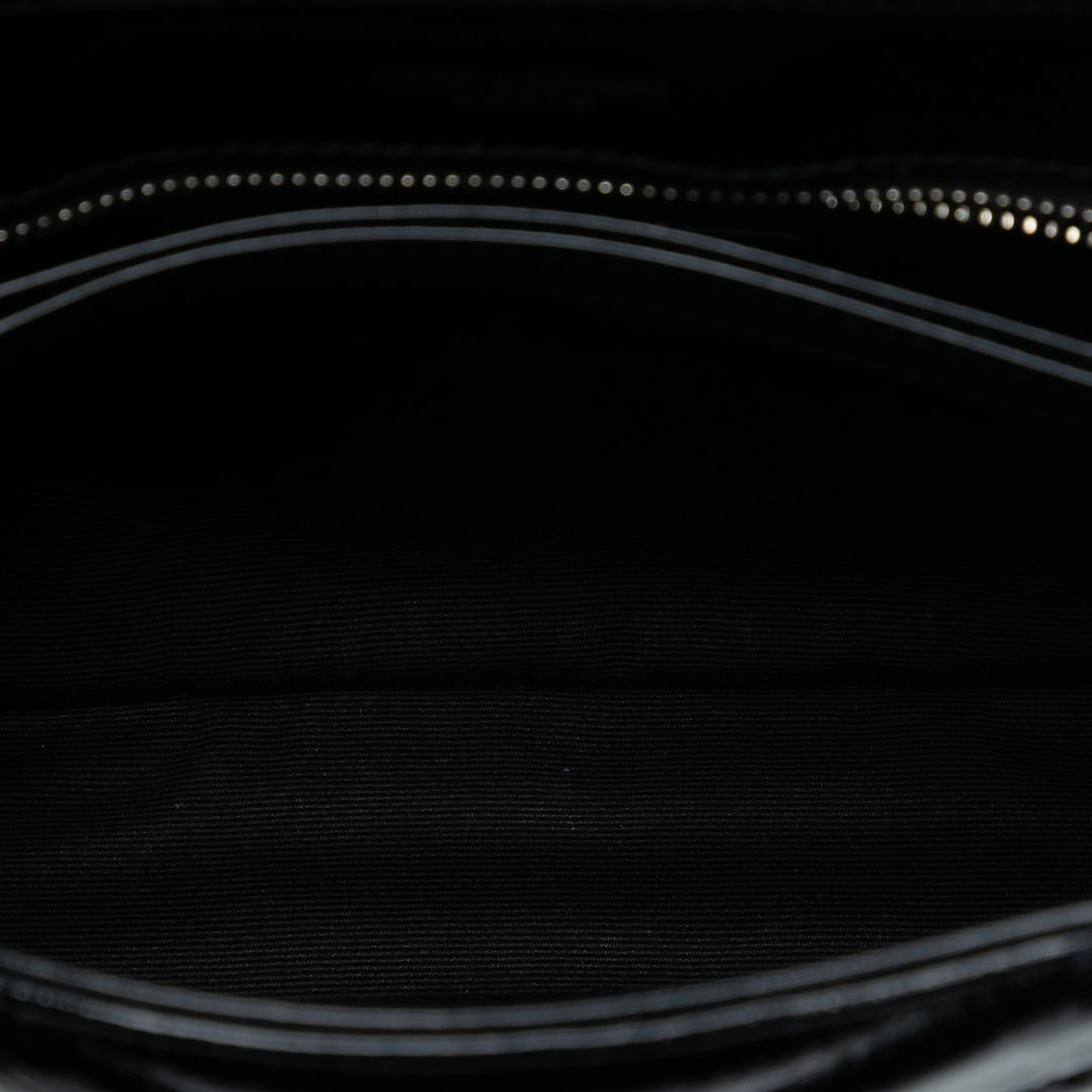 Saint Laurent Toy Matelasse Cuir verni Monogram LouLou Sac porté croisé