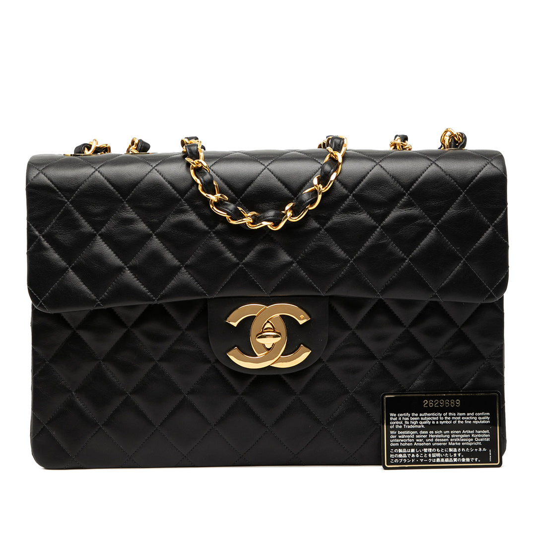 Chanel Maxi XL Classic Cuir d’agneau Simple rabat