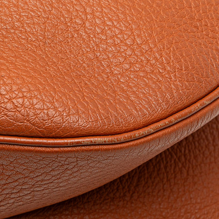 Clemence Gao Hobo Orange - Gaby Paris