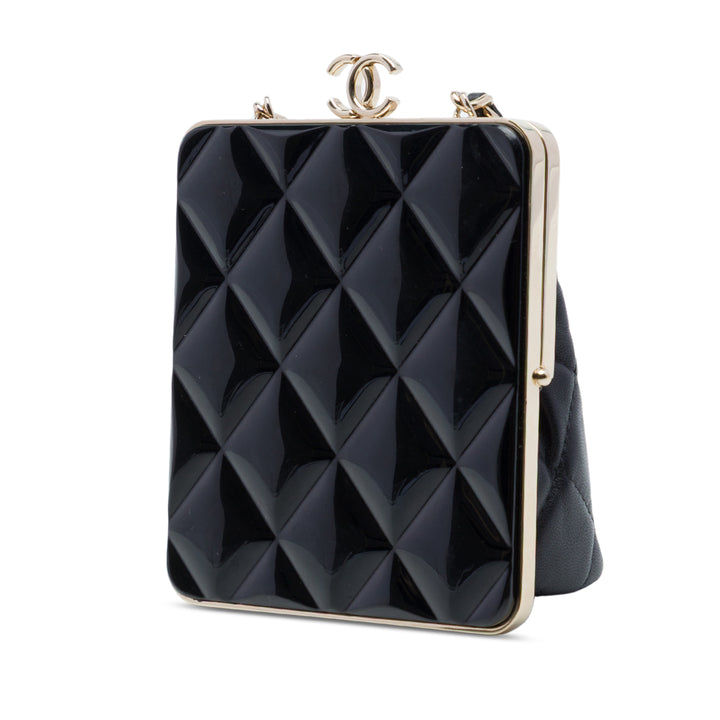 Chanel CC Matelassé Acrylic et Evening Pochette avec chaîne Cuir d'agneau