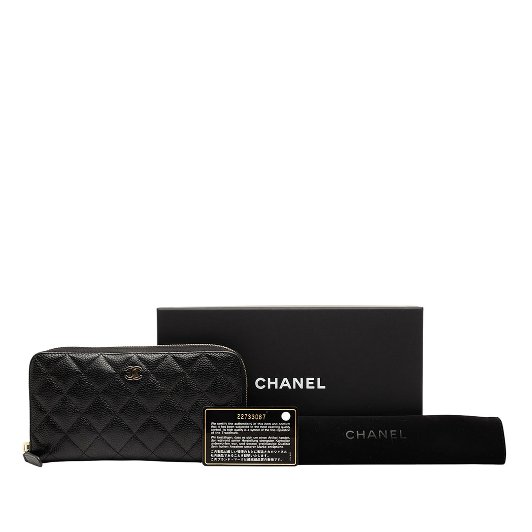 Chanel CC Quilted Caviar Zip Around Long Wallet Noir