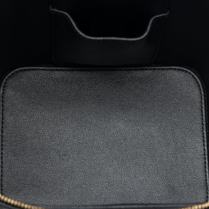 CC Matelassé Vanity avec chaîne Cuir caviar Noir