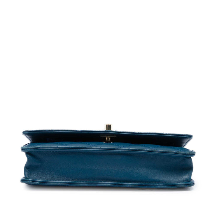 Chanel Matelassé Trendy CC Wallet on Chain Cuir d'agneau Bleu