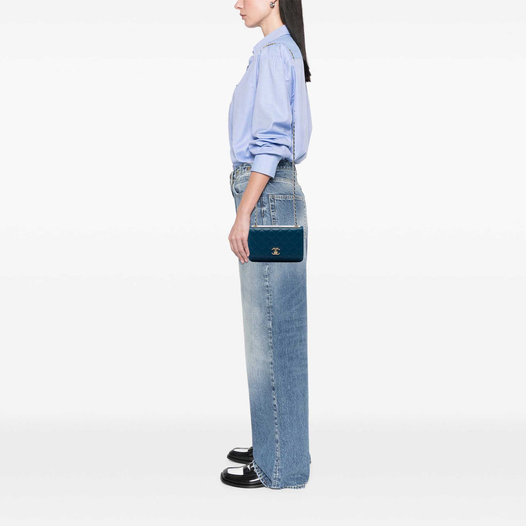 Chanel Matelassé Trendy CC Wallet on Chain Cuir d'agneau Bleu
