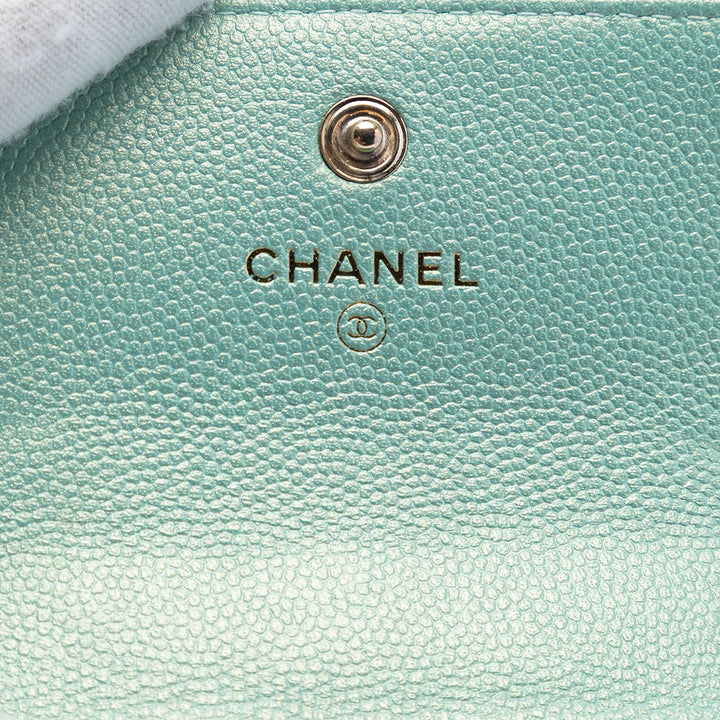 Chanel Iridescent Caviar Perle On Top Coin Purse avec chaîne