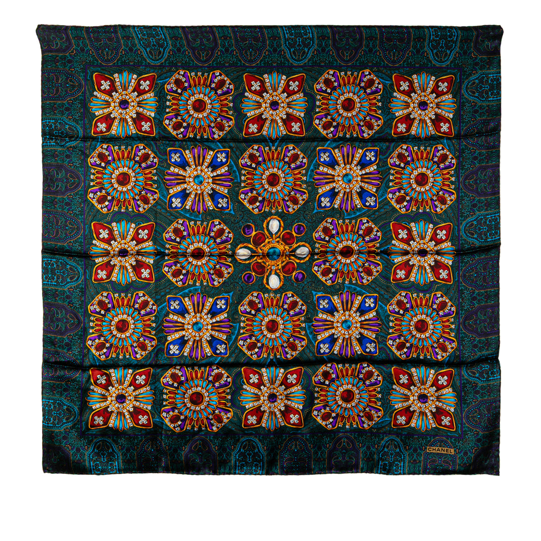 Chanel Gripoix Soie Foulard Vert – GABY PARIS Authentique