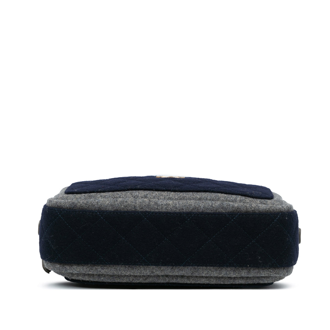 Chanel CC Wool Shoulder Bag Blue - GABY PARIS