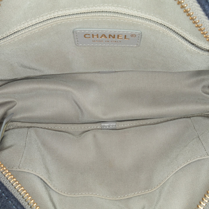 Chanel CC Wool Shoulder Bag Blue - GABY PARIS