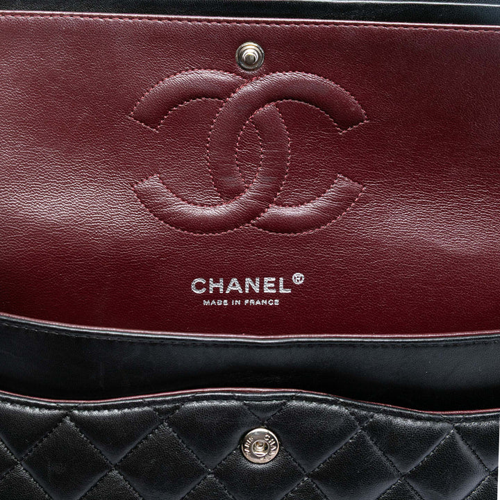 Chanel Medium Classic Cuir d’agneau Double rabat