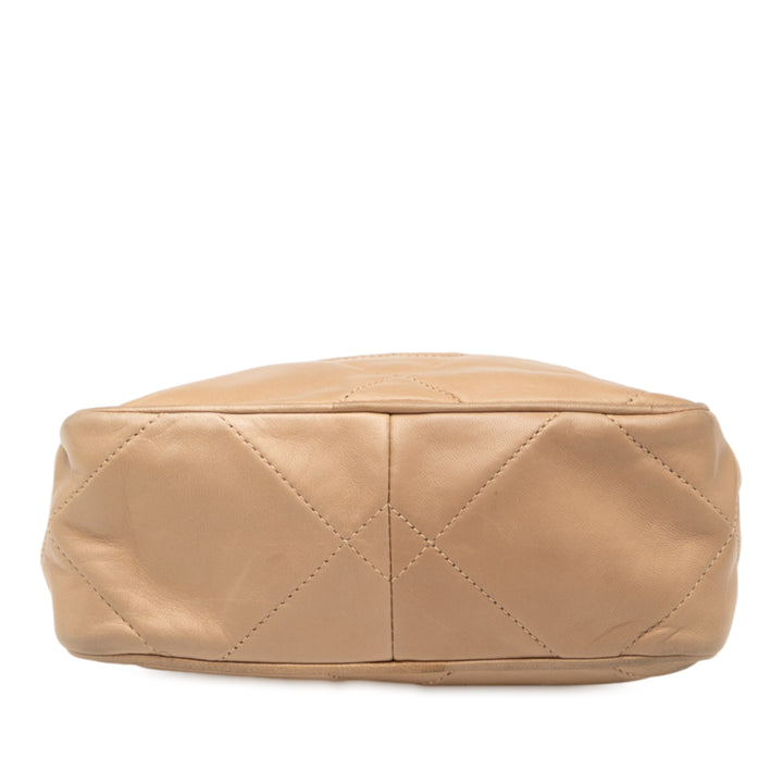 Chanel CC Quilted Cuir d’agneau Tassel Sac caméra Marron – GABY PARIS Authentique