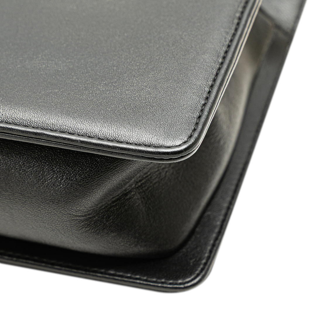 Medium Chevron Lambskin Boy Flap Black - Gaby Paris