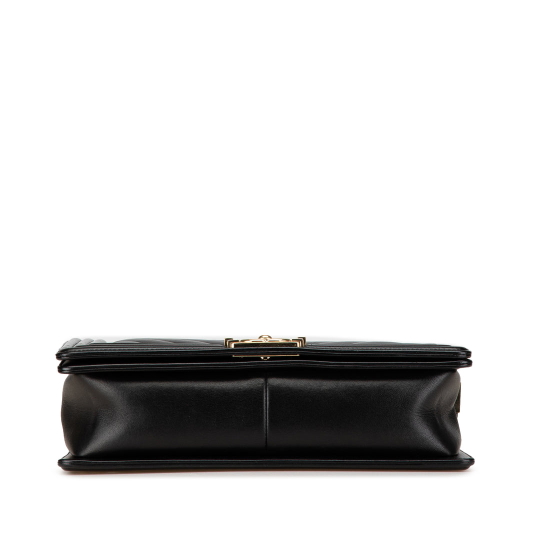 Medium Chevron Lambskin Boy Flap Black - Gaby Paris
