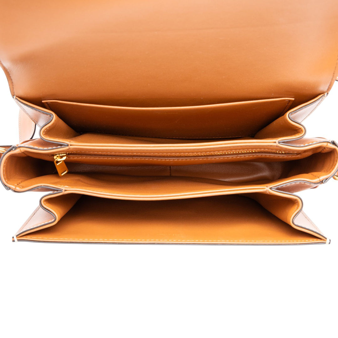 Celine Classique et Triomphe Sac Beige – vue 4 – GABY PARIS