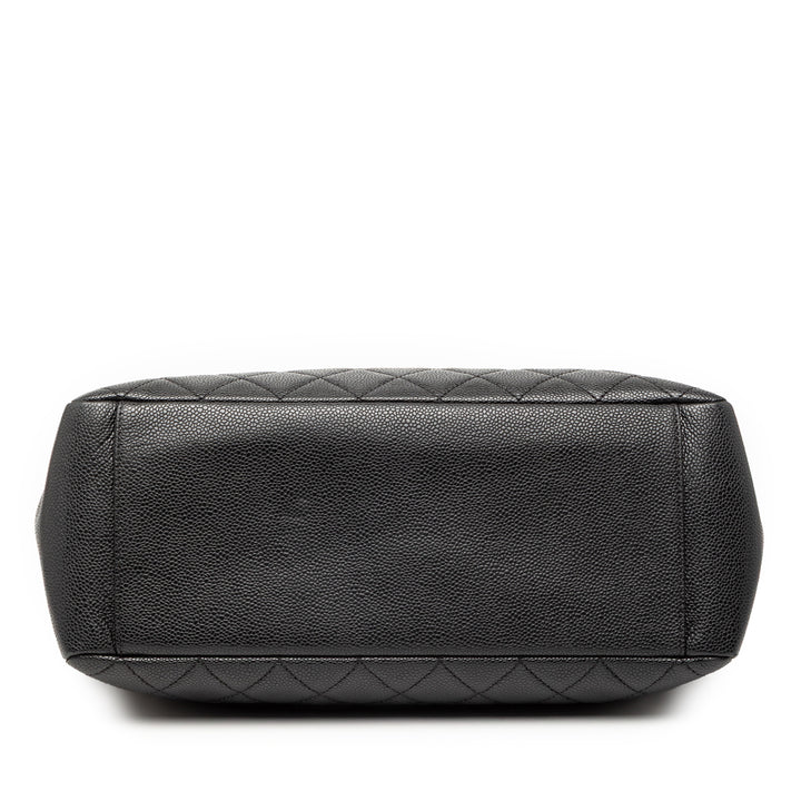 Chanel Caviar Grand Shopping Cabas