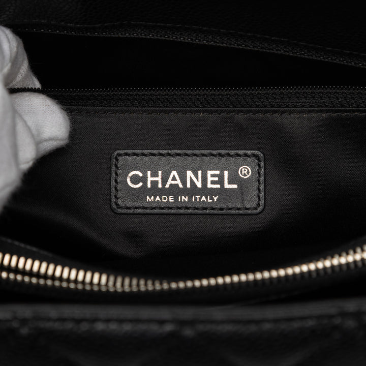 Chanel Caviar Grand Shopping Cabas