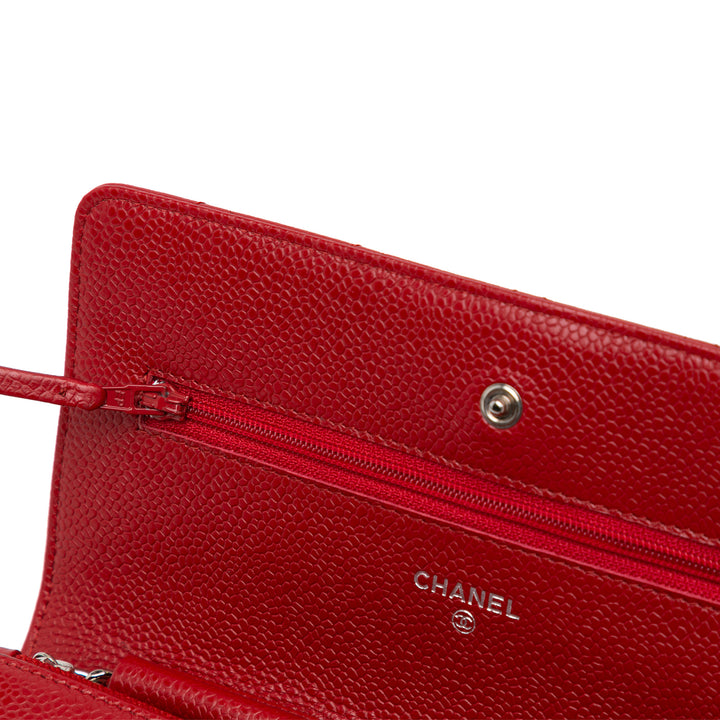 Classic Caviar Wallet on Chain Red - Gaby Paris