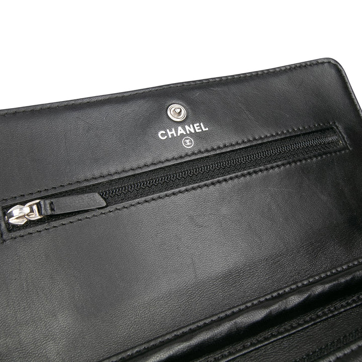 Microquilted Lambskin Wallet On Chain Black - Gaby Paris