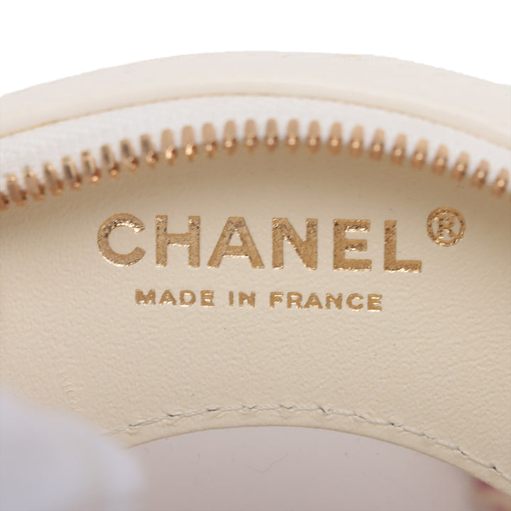 Chanel Cuir d’agneau La Pausa Coco Lifesaver Round Bag Blanc – GABY PARIS Authentique