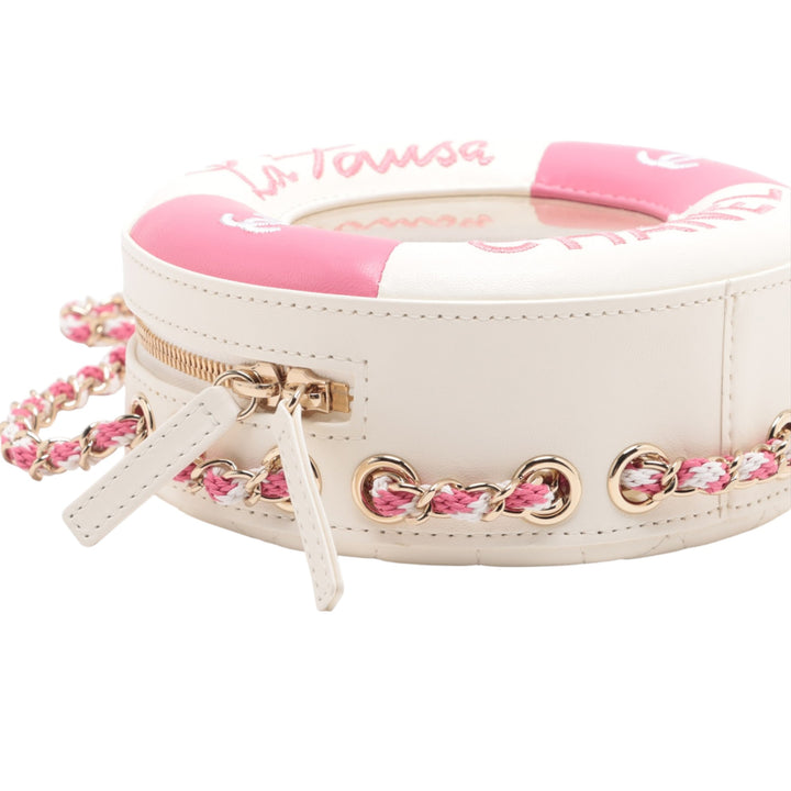 Chanel Cuir d’agneau La Pausa Coco Lifesaver Round Bag Blanc – GABY PARIS Authentique