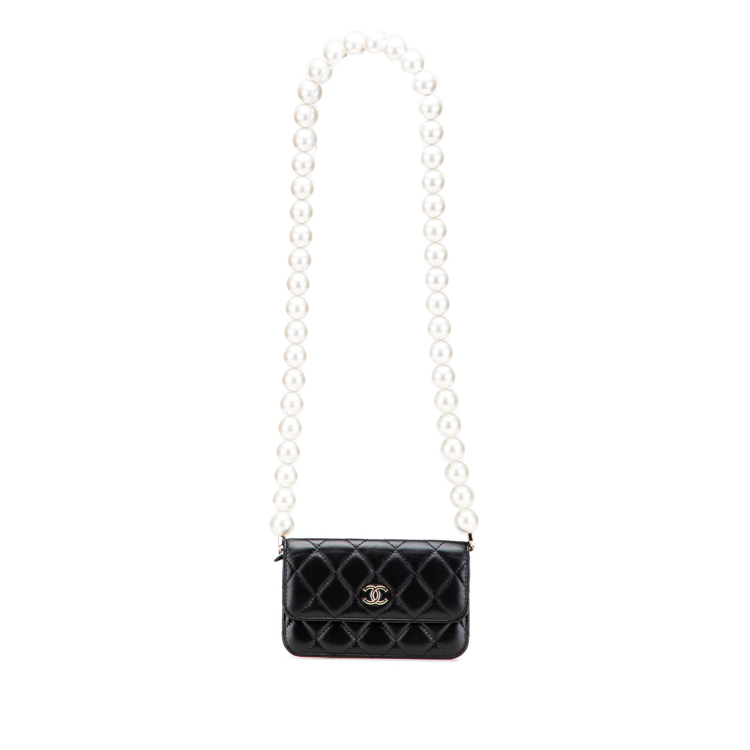Quilted Calfskin Maxi Pearls Clutch With Chain Black - Gaby Paris
