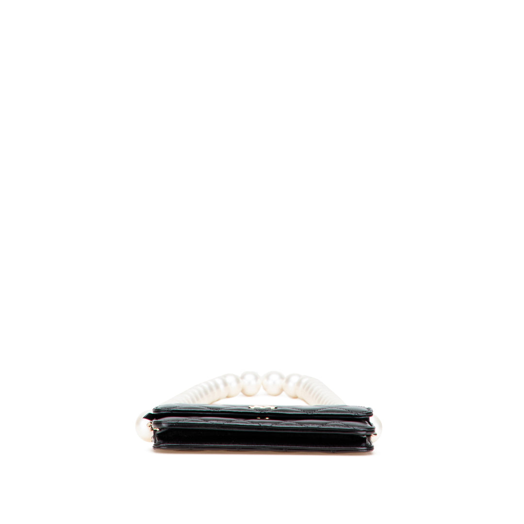Quilted Calfskin Maxi Pearls Clutch With Chain Black - Gaby Paris