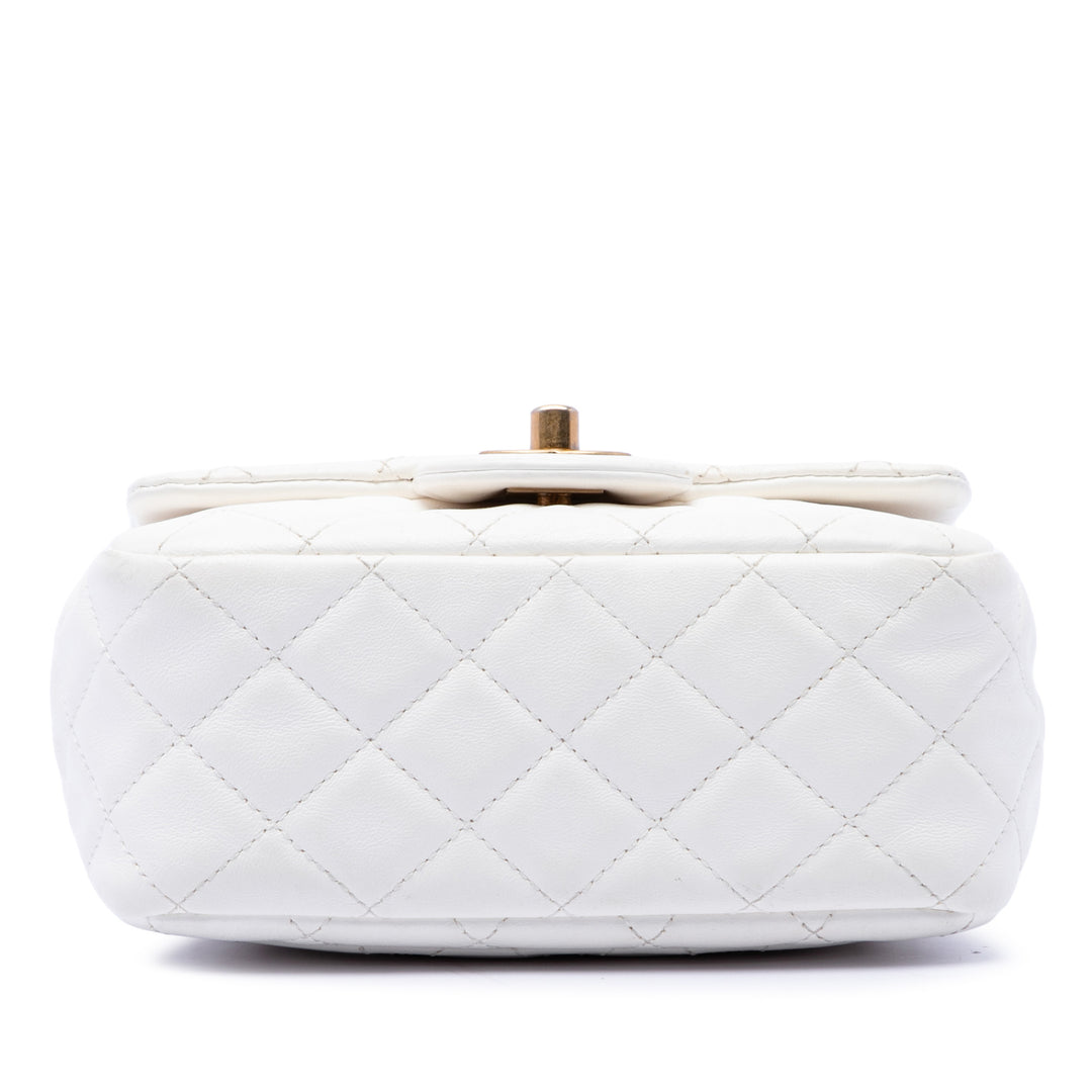 Chanel Mini Square Cuir d’agneau Romance Simple rabat