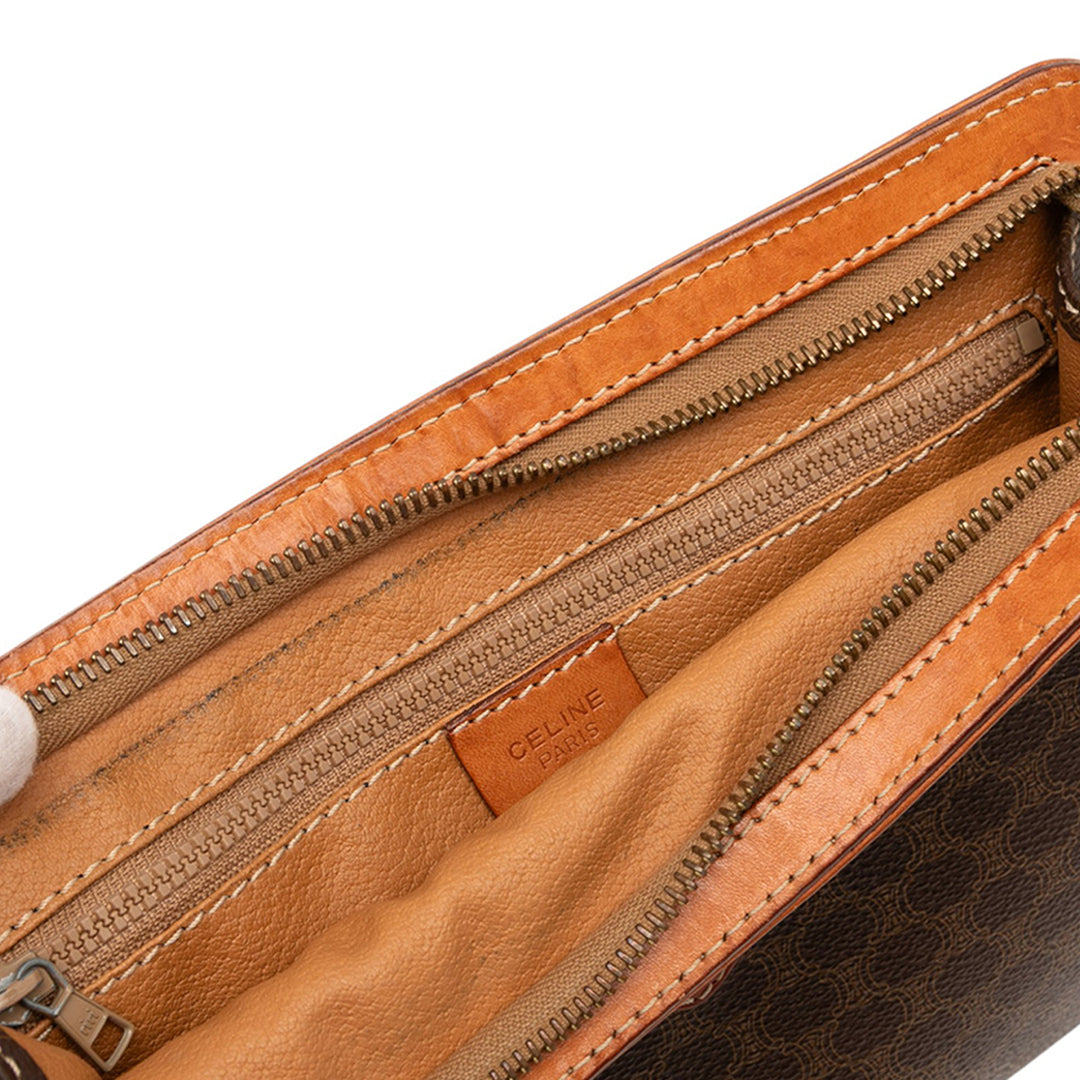 Celine Macadam Coated Toile Pochette Marron – GABY PARIS Authentique