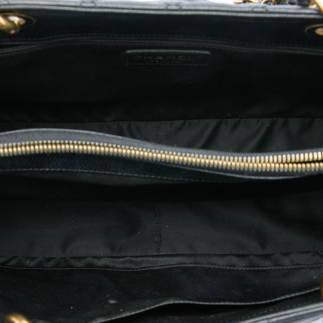 Chanel Caviar Grand Shopping Cabas