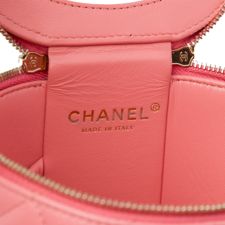 Chanel Matelassé Afternoon Tea Vanity avec chaîne Cuir d'agneau Rose – vue 5 – GABY PARIS