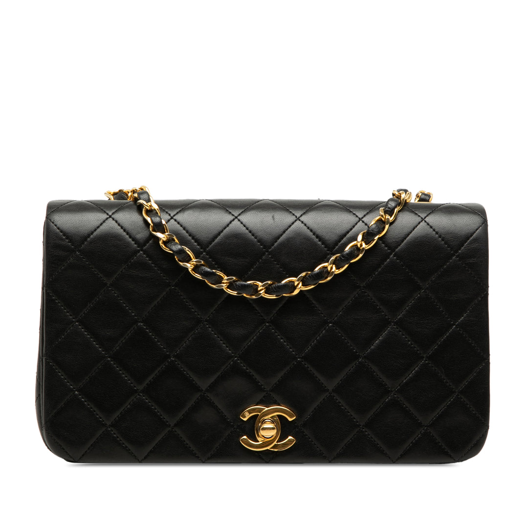 Chanel Medium Matelassé Cuir d’agneau Rabat intégral
