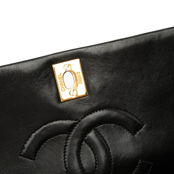 Chanel Medium Matelassé Cuir d’agneau Rabat intégral