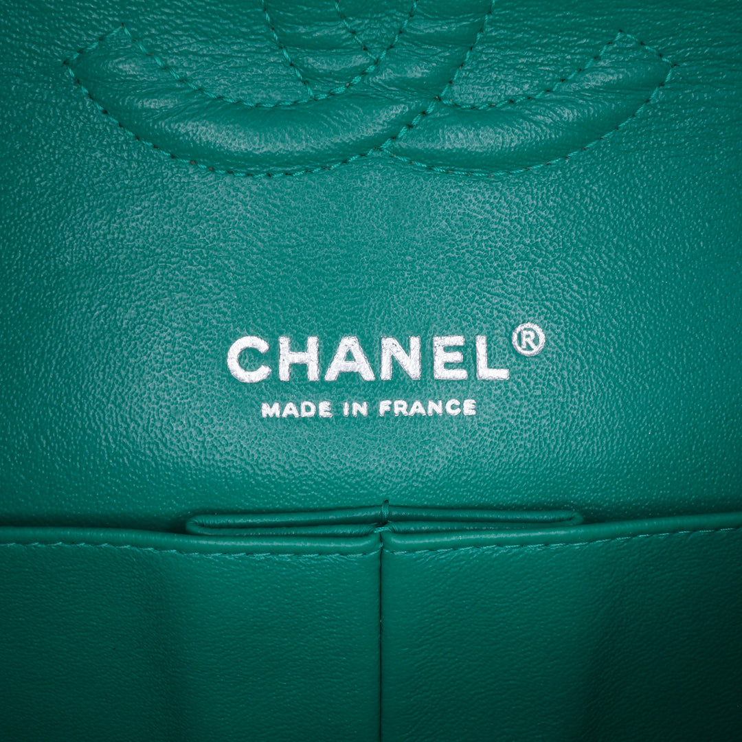 Medium Classic Jersey Double Flap Green - Gaby Paris