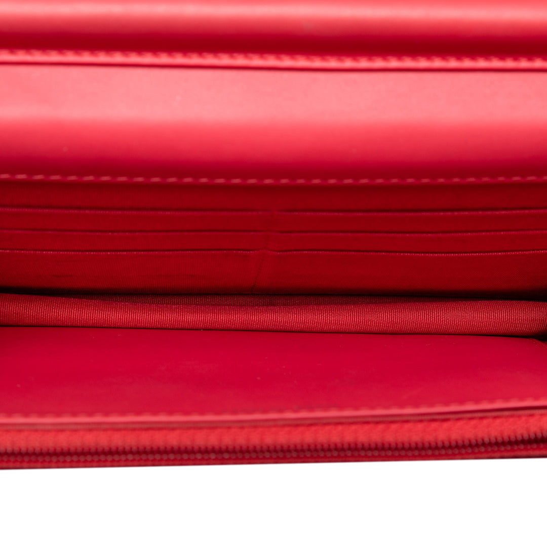 Chanel CC Diamond Matelassé Wallet on Chain Cuir