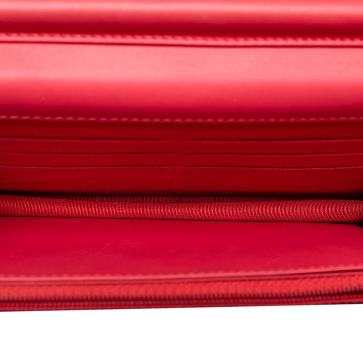 Chanel CC Diamond Matelassé Wallet on Chain Cuir