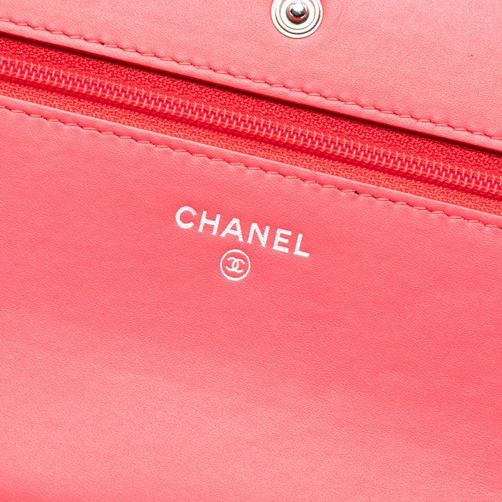 Chanel CC Diamond Matelassé Wallet on Chain Cuir