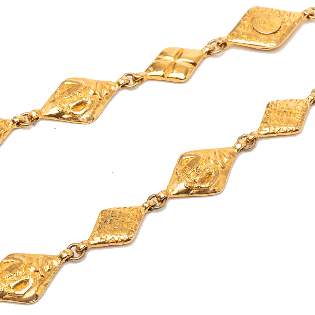 Chanel plaqué Logo Chaîne Collier Métal