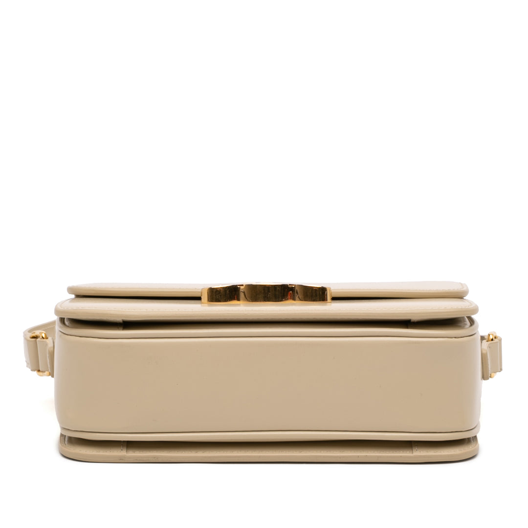 Celine Teen brillant Cuir de veau Triomphe Sac porté croisé