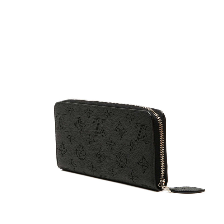 Louis Vuitton Monogram Mahina Zippy Portefeuille