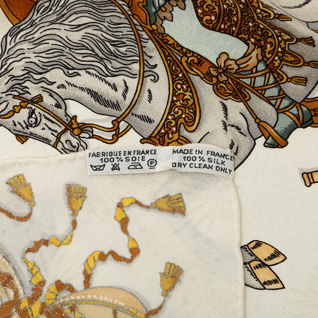 Les Fetes du Roi Soleil Foulard 90 Blanc