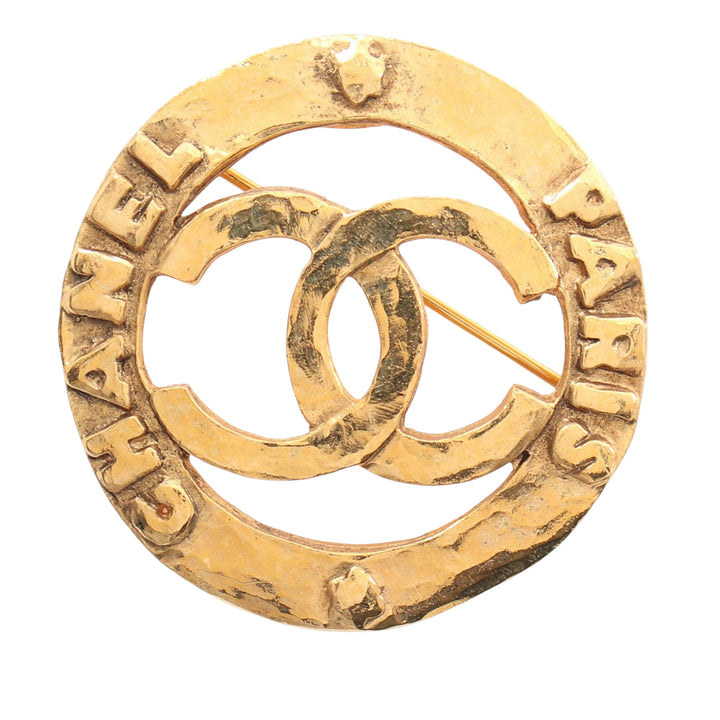 Chanel CC plaqué Rond Broche