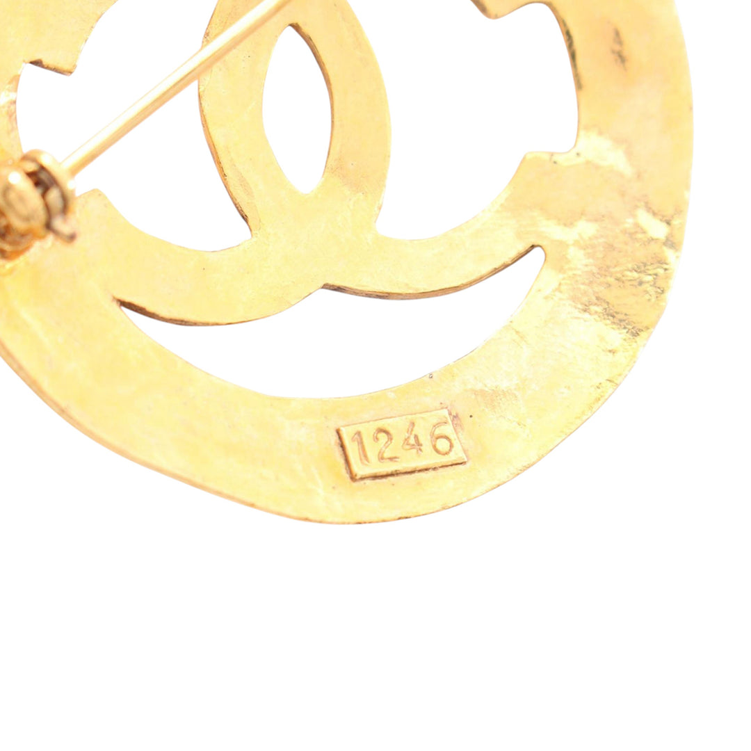 Chanel CC plaqué Rond Broche