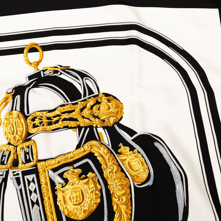Hermès Brides de Gala Soie Foulard Blanc – GABY PARIS Authentique