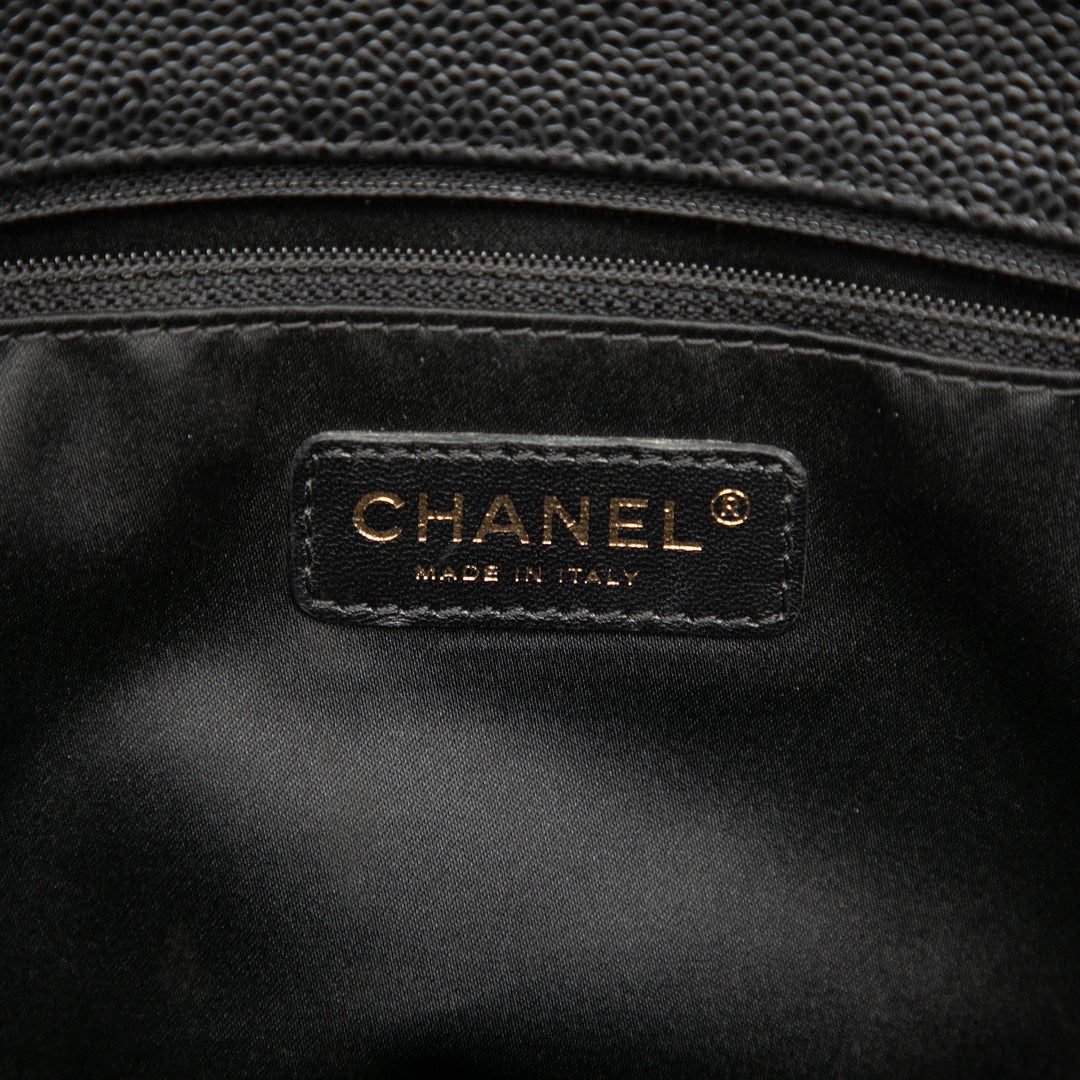Chanel Caviar Grand Shopping Cabas