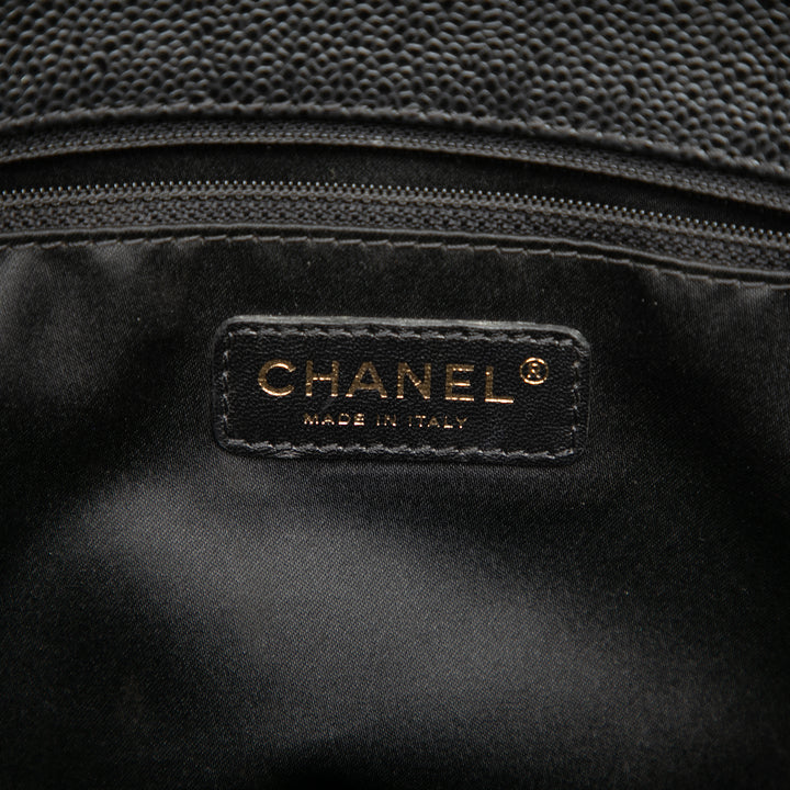 Chanel Caviar Grand Shopping Cabas