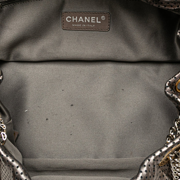 Chanel Métallisé Perforated Cuir de veau Drill Accordion Flap Argenté